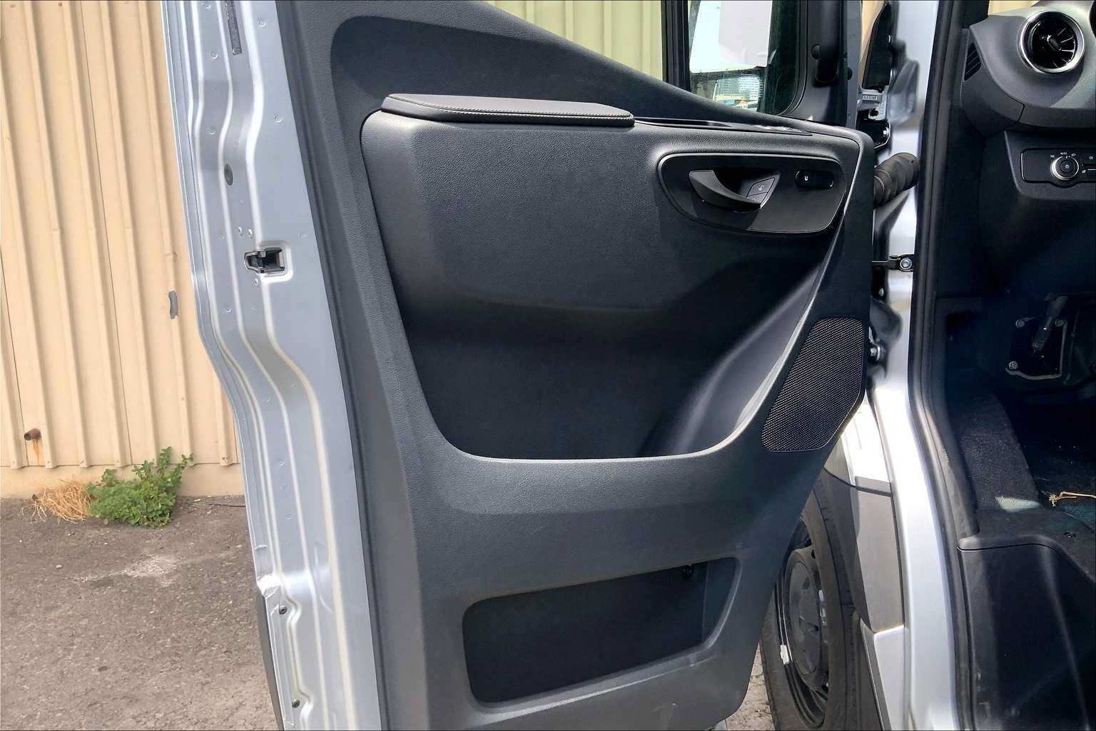 Used 2025 Mercedes-Benz Sprinter 2500 image 17