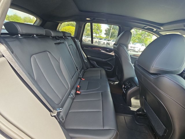 Used 2024 BMW X3 sDrive30i w/ Convenience Package RWD image 15