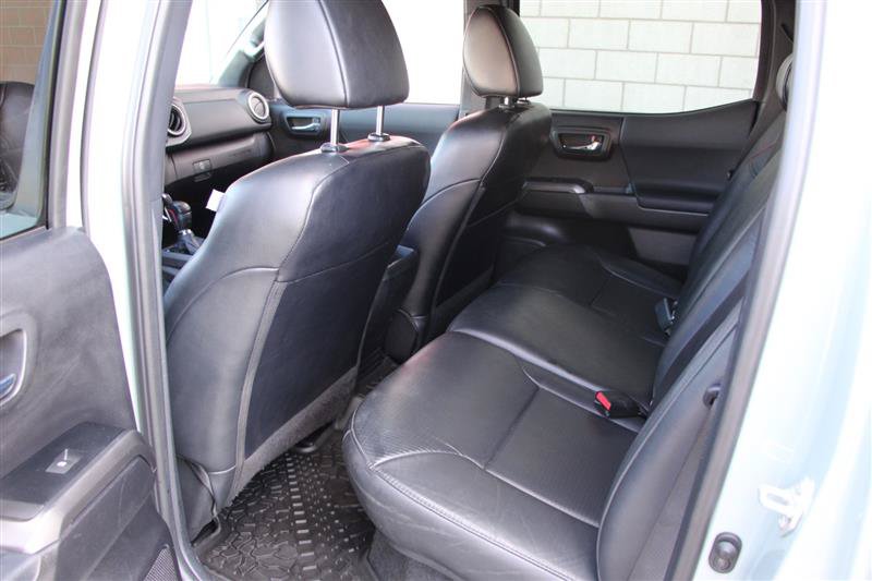 Used 2021 Toyota Tacoma TRD Pro AWD/4WD image 12