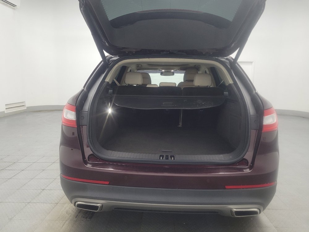 Used 2017 Lincoln MKX Reserve w/ Driver Assistance Package FWD image 29