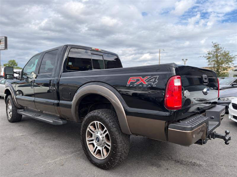 Used 2016 Ford F250 King Ranch w/ King Ranch Package AWD/4WD image 3