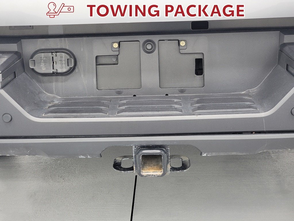 Used 2024 Toyota Tundra Platinum AWD/4WD image 18