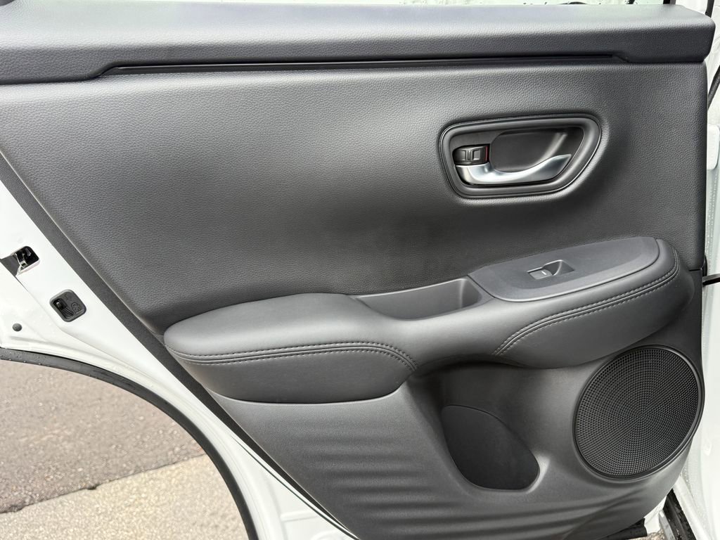 New 2026 Honda HR-V LX image 33