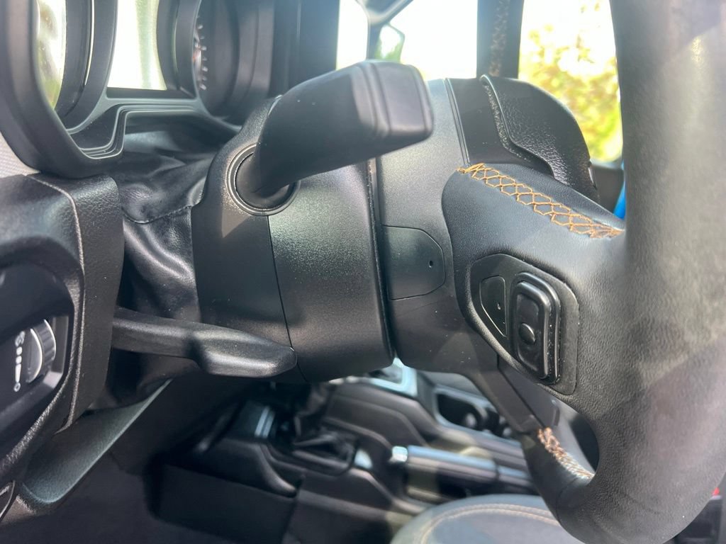 Used 2024 Jeep Wrangler Unlimited Sport AWD/4WD image 35