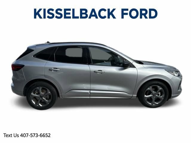 Certified 2023 Ford Escape ST-Line image 2