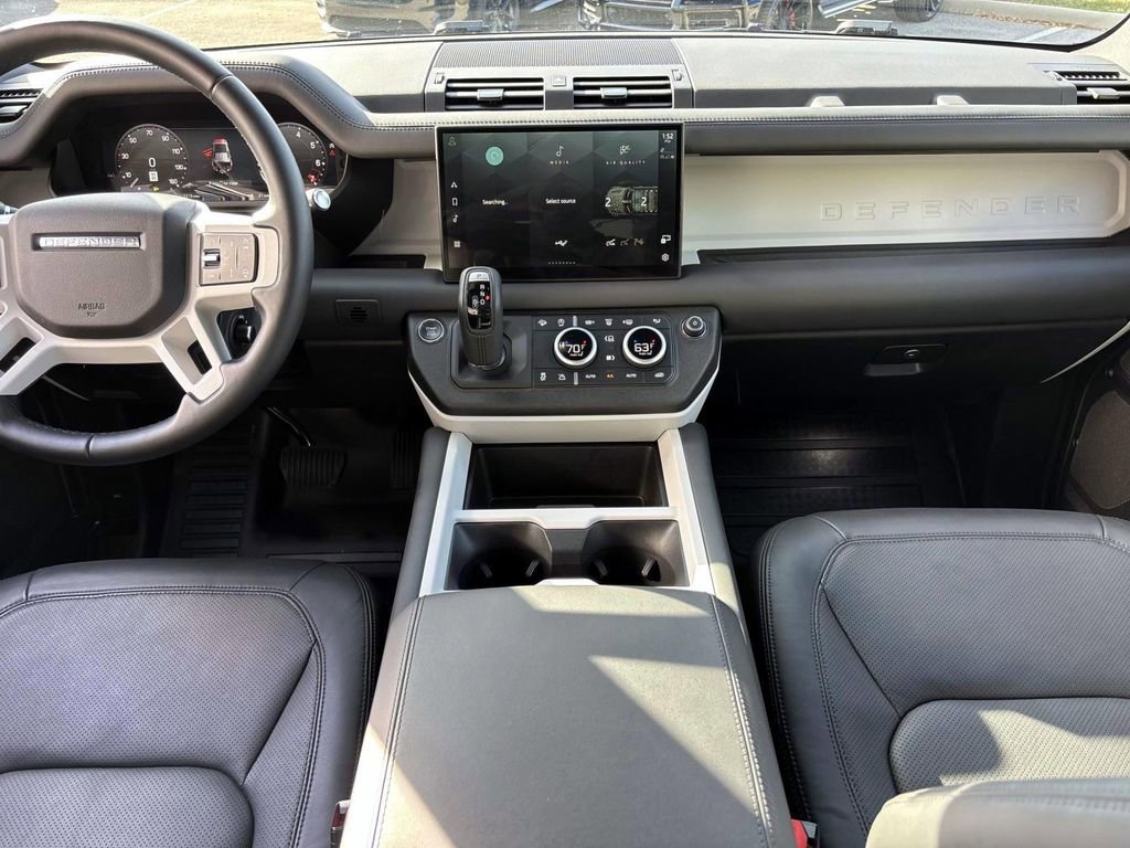 Certified 2025 Land Rover Defender 110 S image 21
