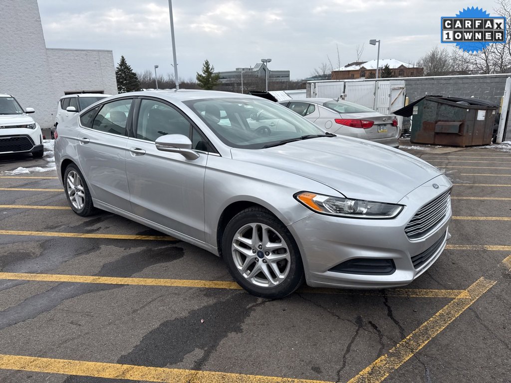 Used 2014 Ford Fusion SE