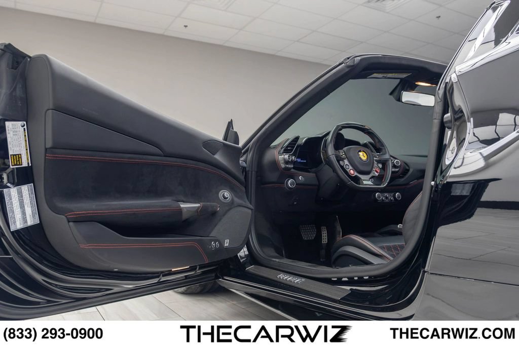 Used 2019 Ferrari 488 Spider RWD image 29