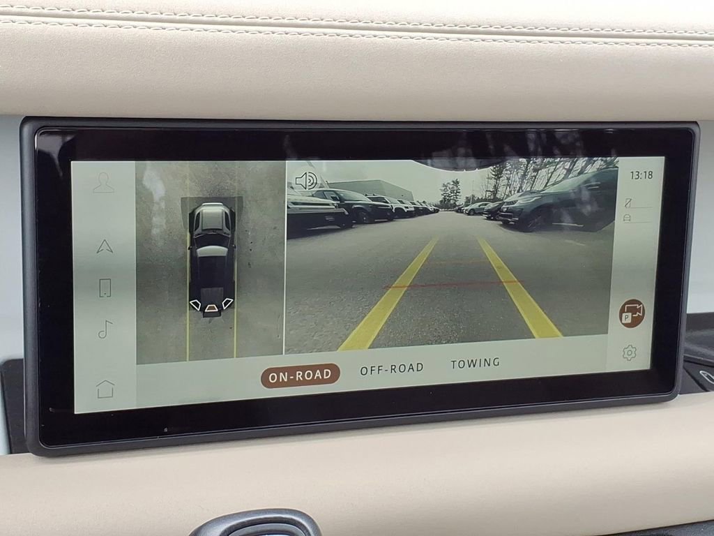 Used 2023 Land Rover Defender 110 SE image 27