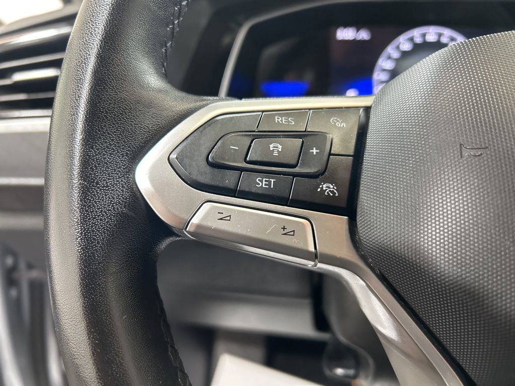 Used 2024 Volkswagen Jetta SE image 22