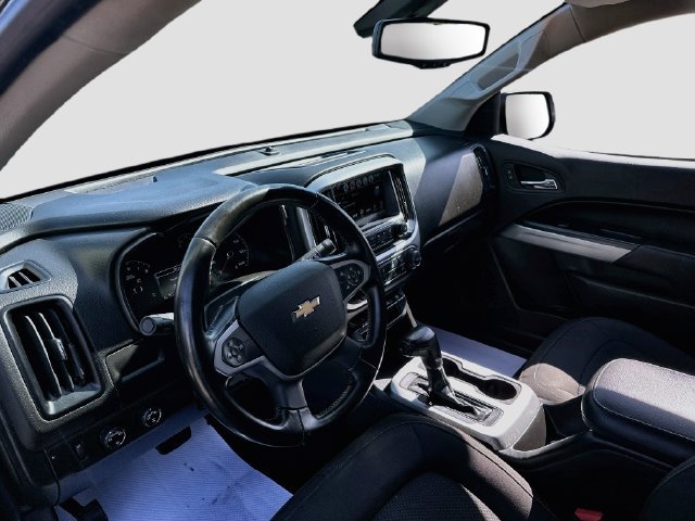 Used 2018 Chevrolet Colorado LT AWD/4WD image 9