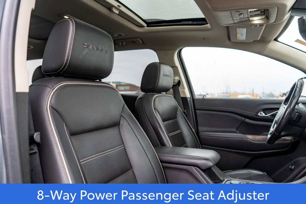 Used 2022 GMC Acadia Denali w/ Denali Ultimate Package image 12