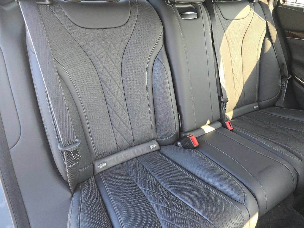 Used 2019 Mercedes-Benz S 560 4MATIC Sedan image 22