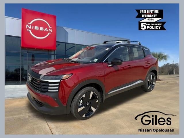 Used 2025 Nissan Kicks SR image 1