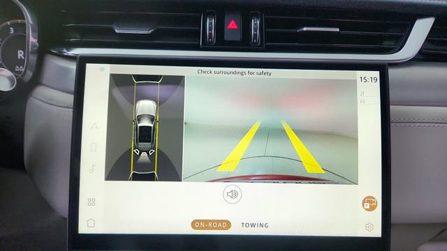 Used 2025 Jaguar F-PACE R-Dynamic S image 43