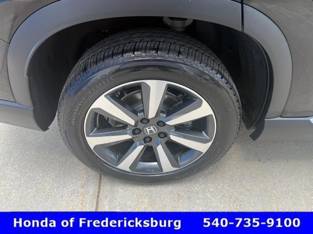 Certified 2025 Honda Pilot Elite image 12