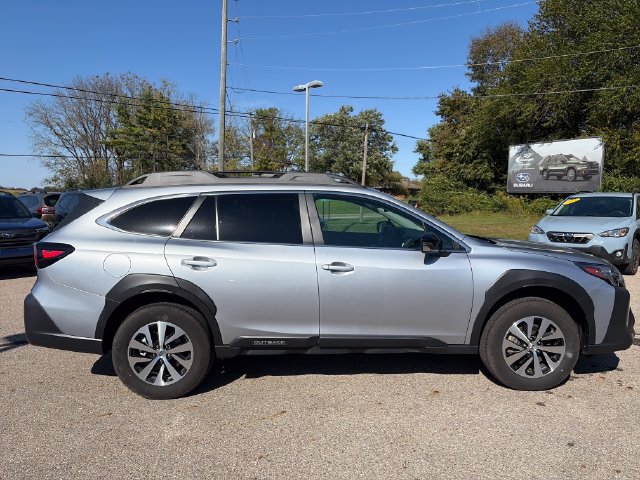 Certified 2025 Subaru Outback Premium w/ Popular Package #1A AWD/4WD image 8
