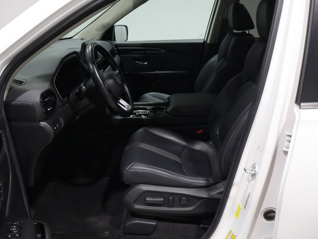 Used 2024 Honda Pilot EX-L image 9