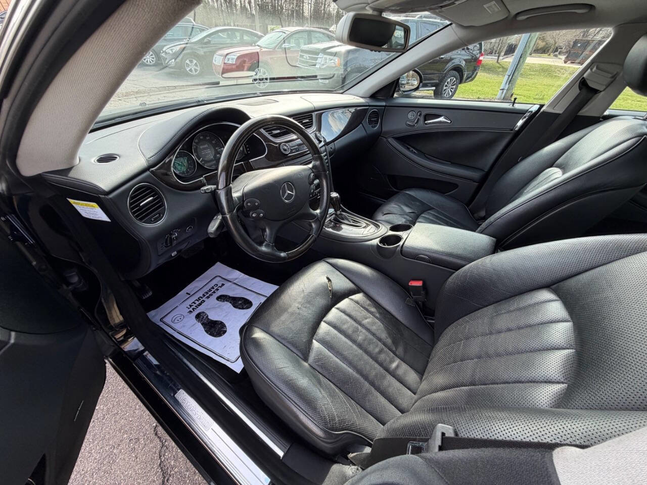 Used 2006 Mercedes-Benz CLS 500 image 9