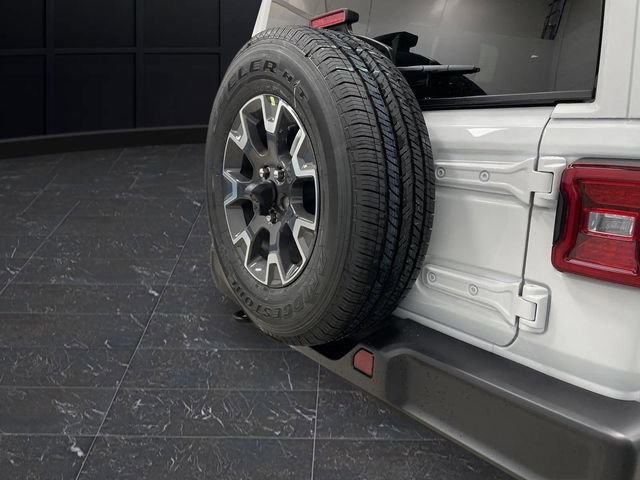 New 2025 Jeep Wrangler Sahara w/ Technology Group image 33