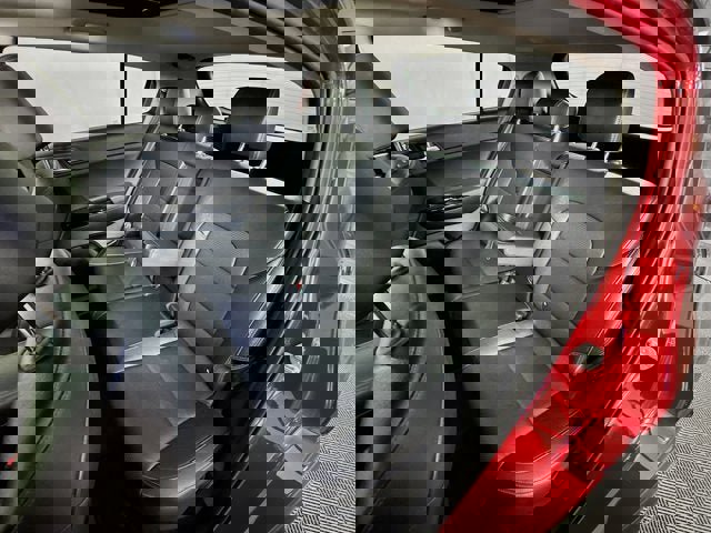 Certified 2022 Kia Sportage EX w/ EX Technology Package AWD/4WD image 26