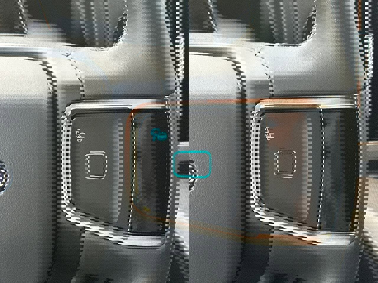 Certified 2025 Ford Expedition Max Active image 28