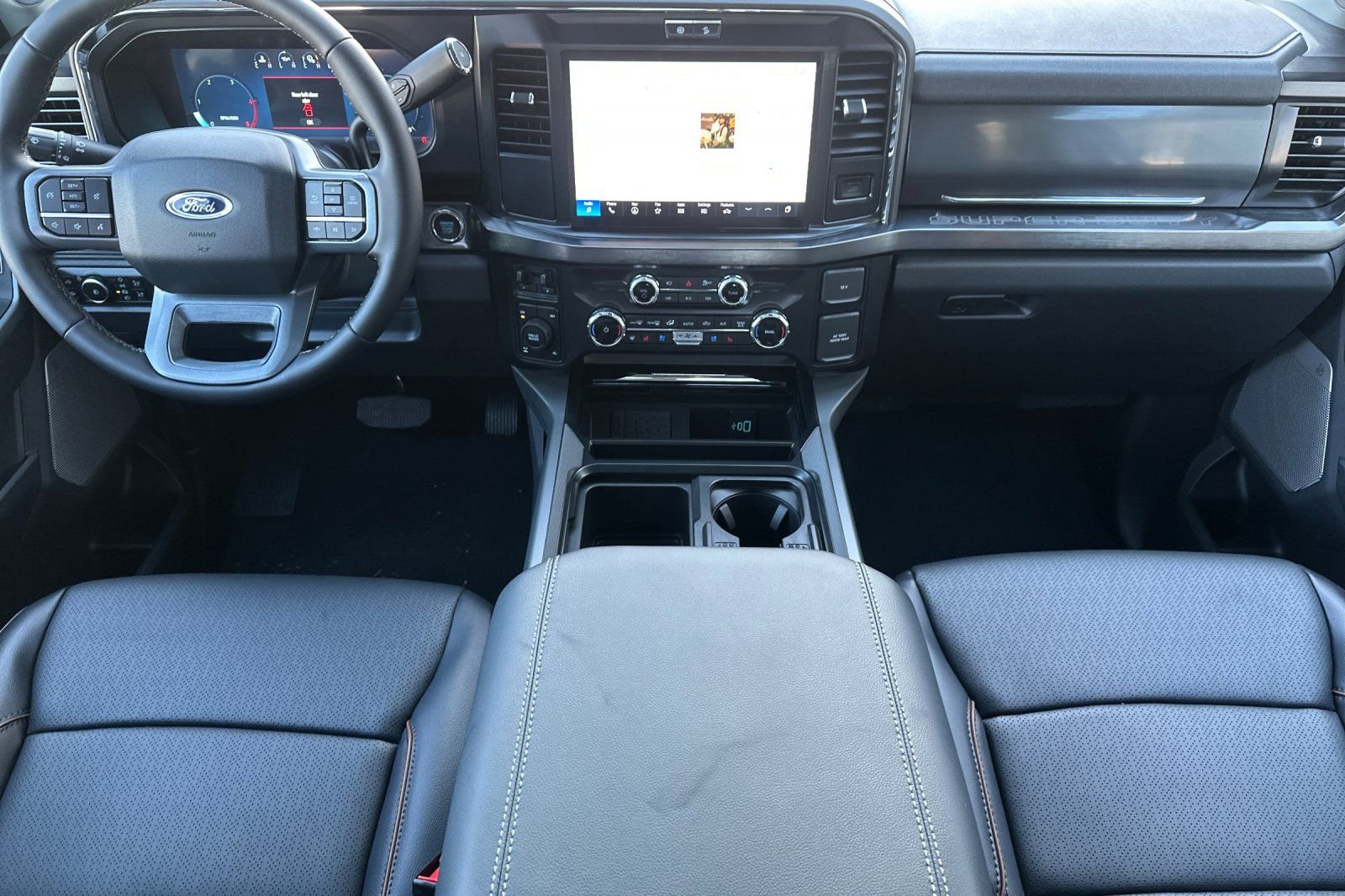 New 2026 Ford F250 Lariat w/ Black Appearance Package image 13