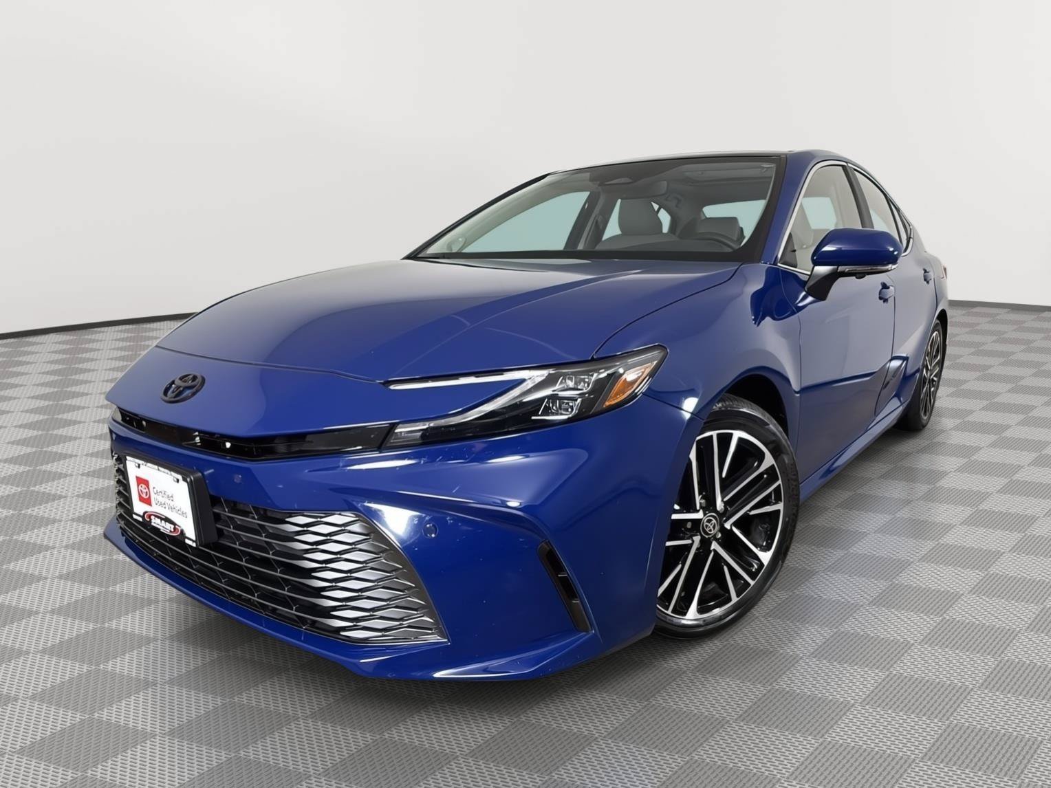 Used 2026 Toyota Camry XLE w/ Premium Plus Package
