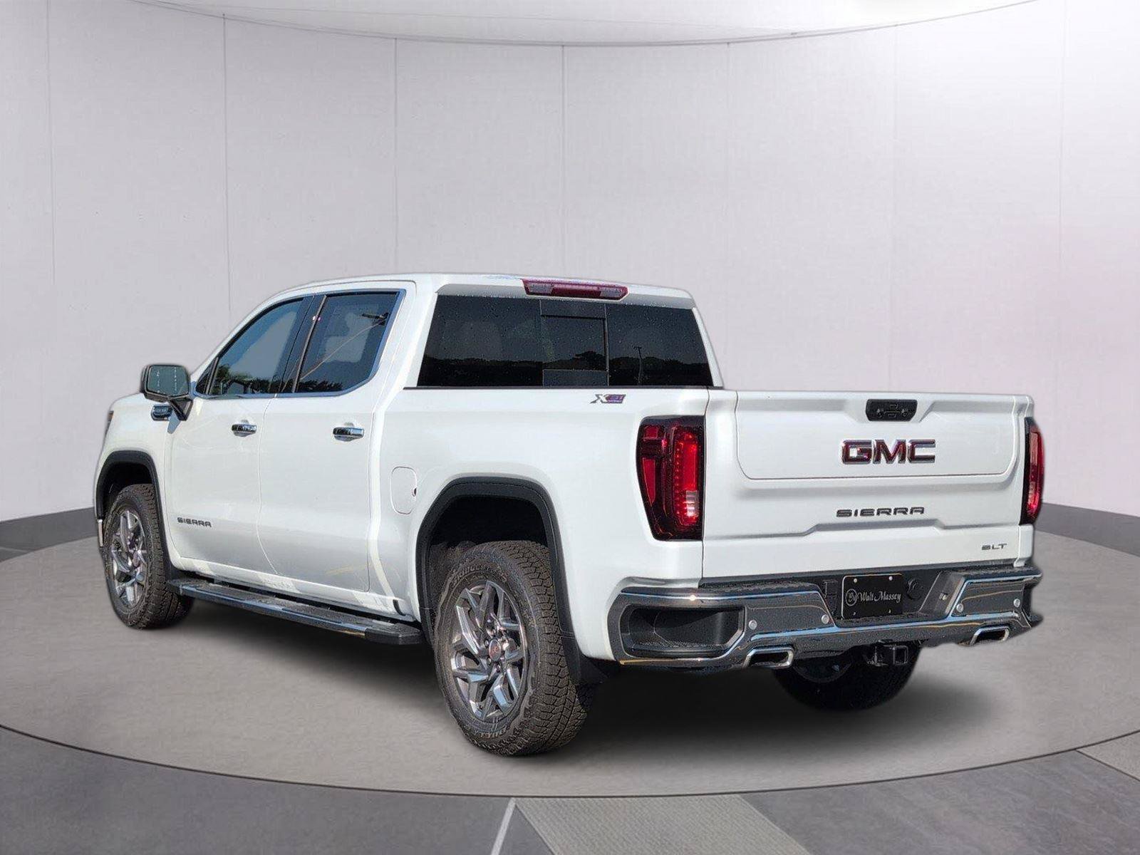 New 2026 GMC Sierra 1500 SLT w/ SLT Premium Plus Package AWD/4WD image 3