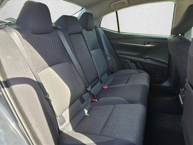 Used 2025 Toyota Camry LE FWD image 18
