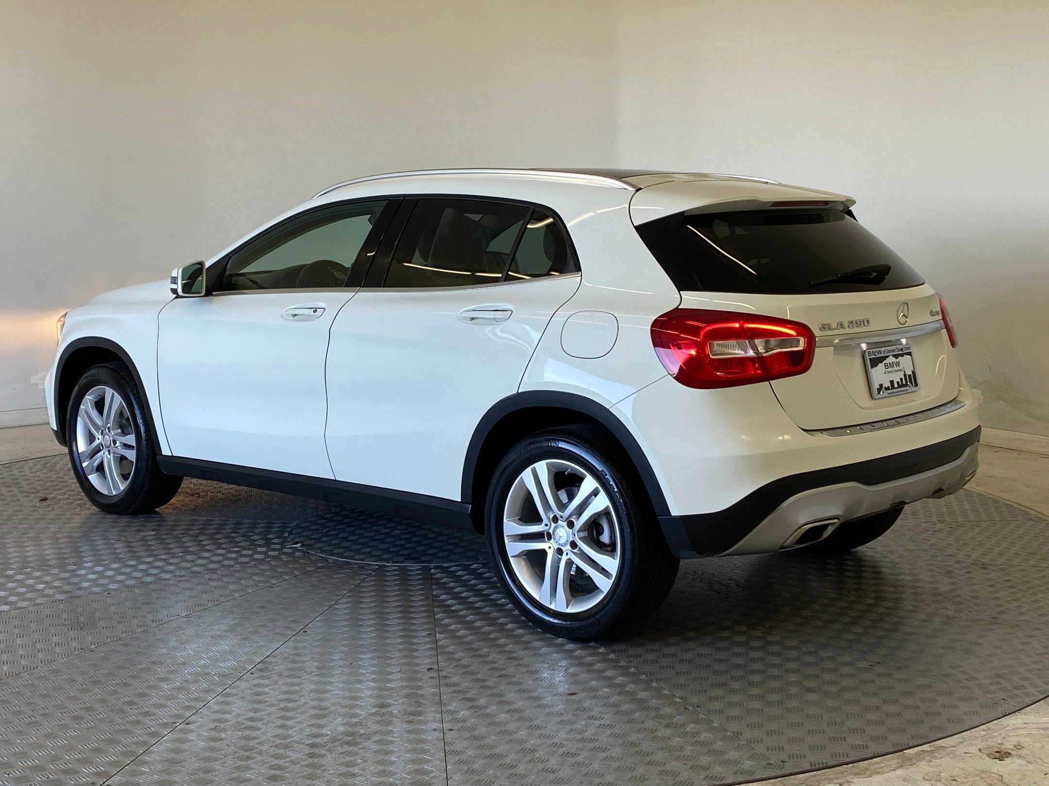 Used 2018 Mercedes-Benz GLA 250 4MATIC image 3