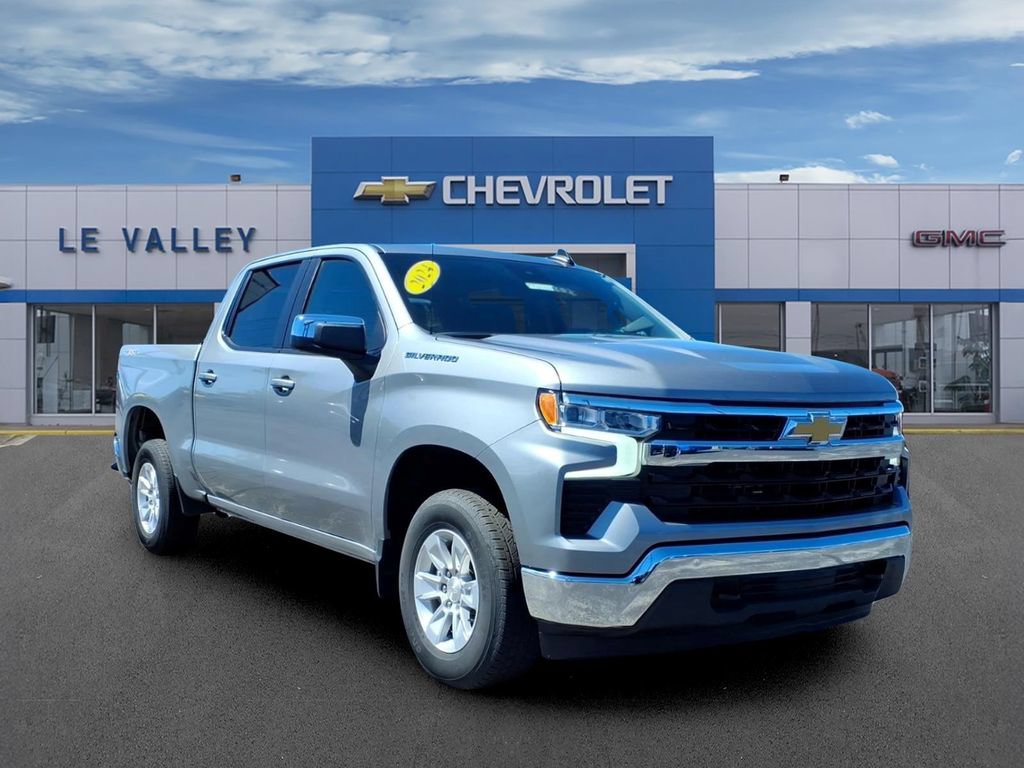 Used 2024 Chevrolet Silverado 1500 LT AWD/4WD image 1