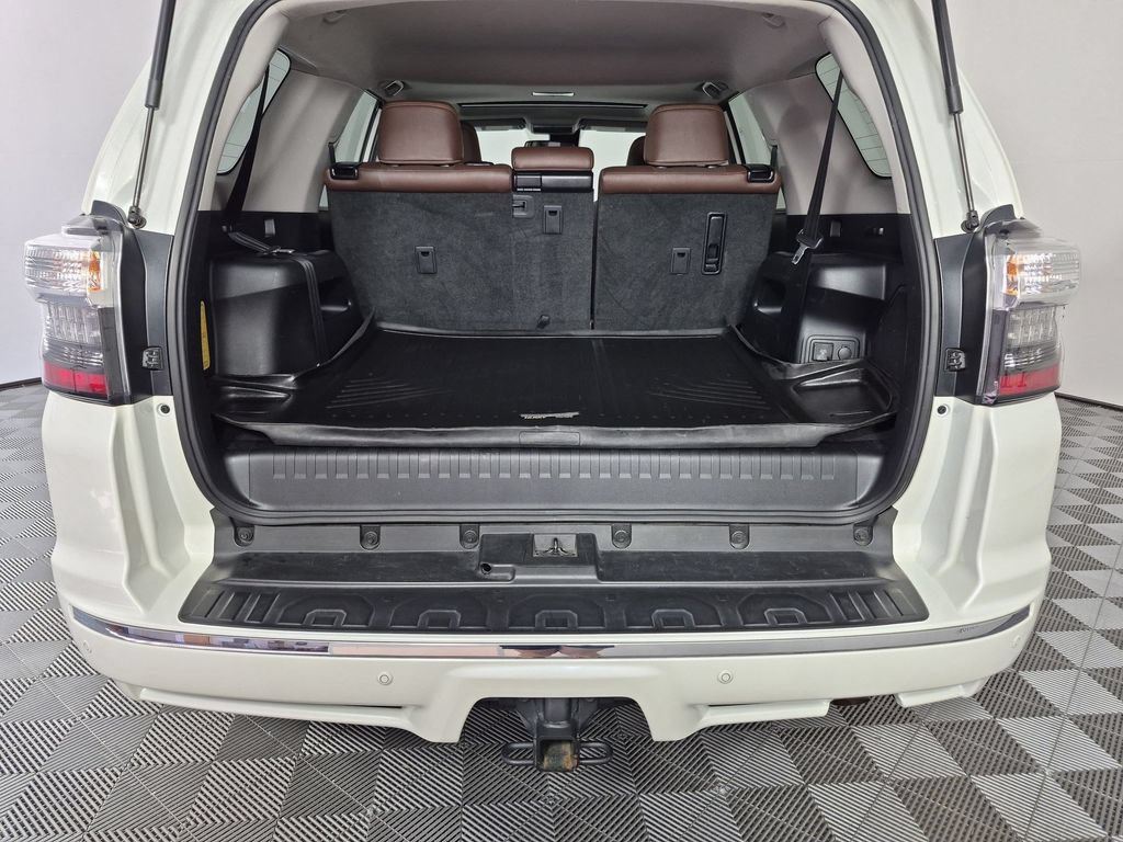 Used 2023 Toyota 4Runner Limited AWD/4WD image 36
