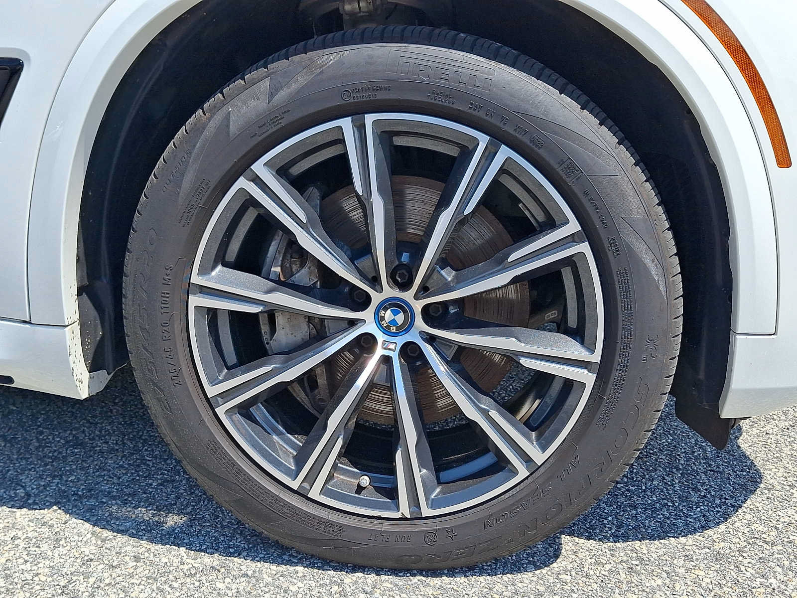 Used 2022 BMW X5 xDrive45e w/ M Sport Package AWD/4WD image 8