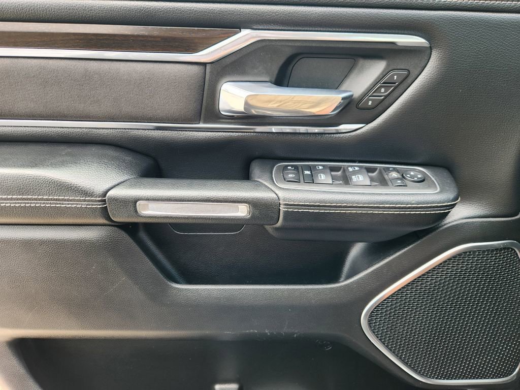 Used 2022 RAM 1500 Laramie w/ Laramie Southwest Edition RWD image 22