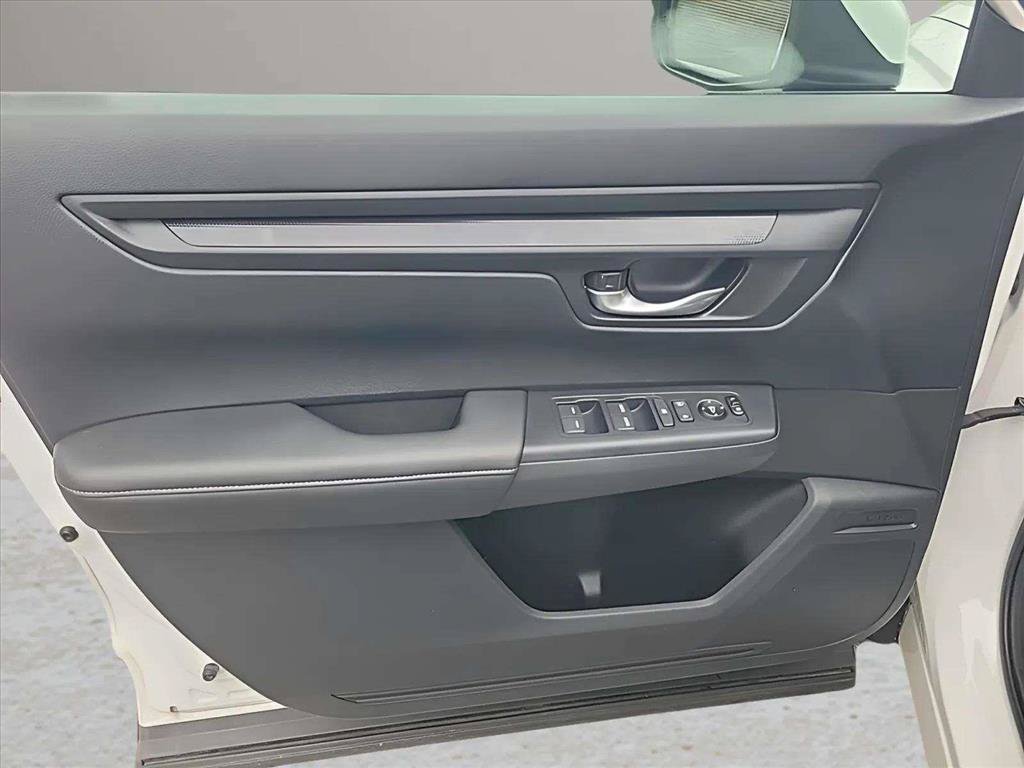 Used 2024 Honda CR-V EX image 16