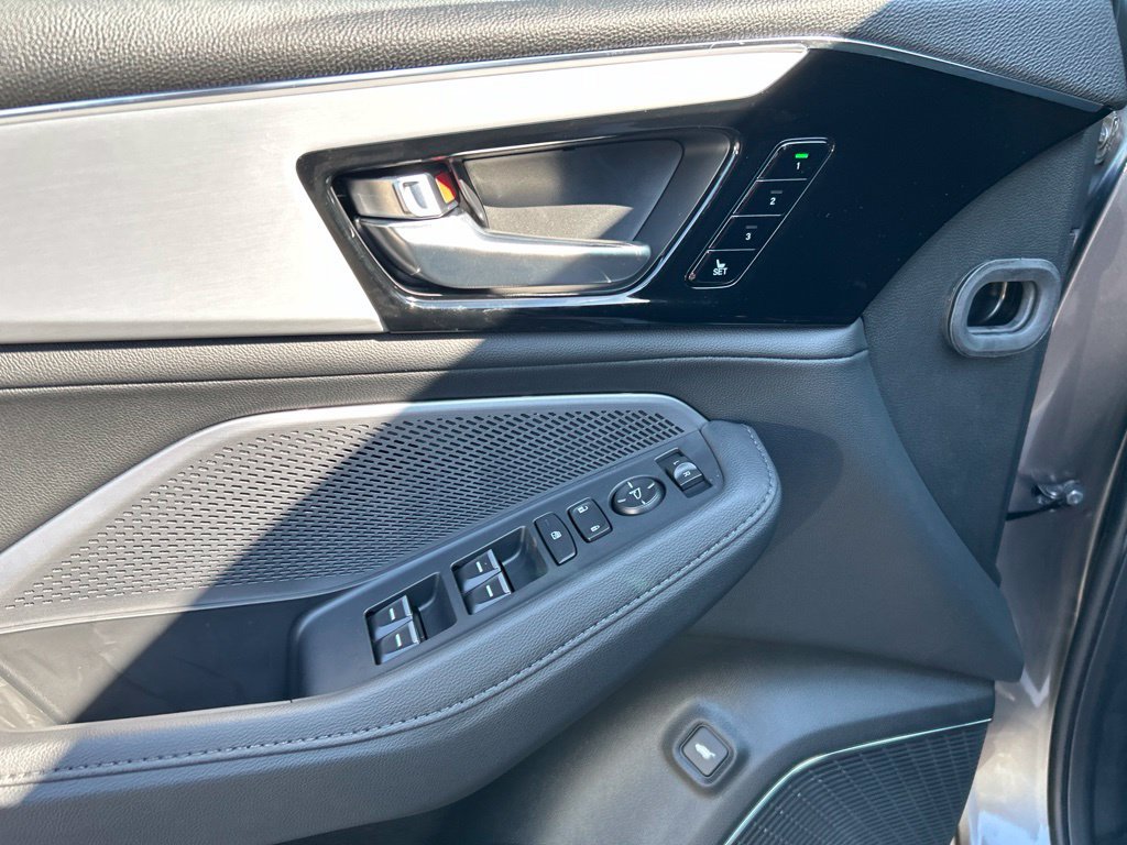 New 2026 Acura MDX SH-AWD image 18