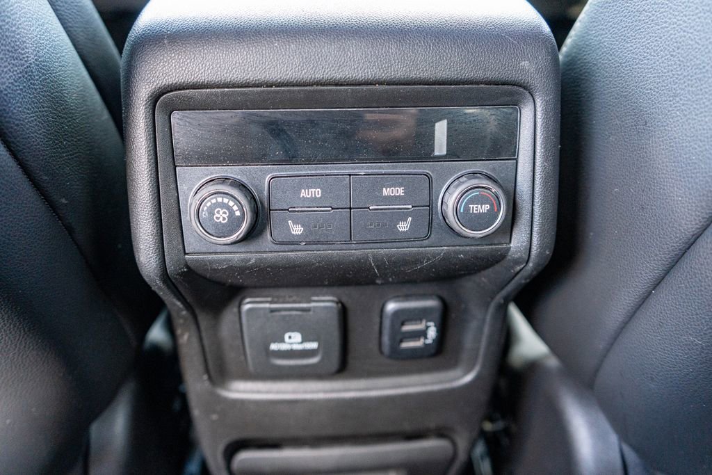 Used 2017 GMC Acadia Denali image 21