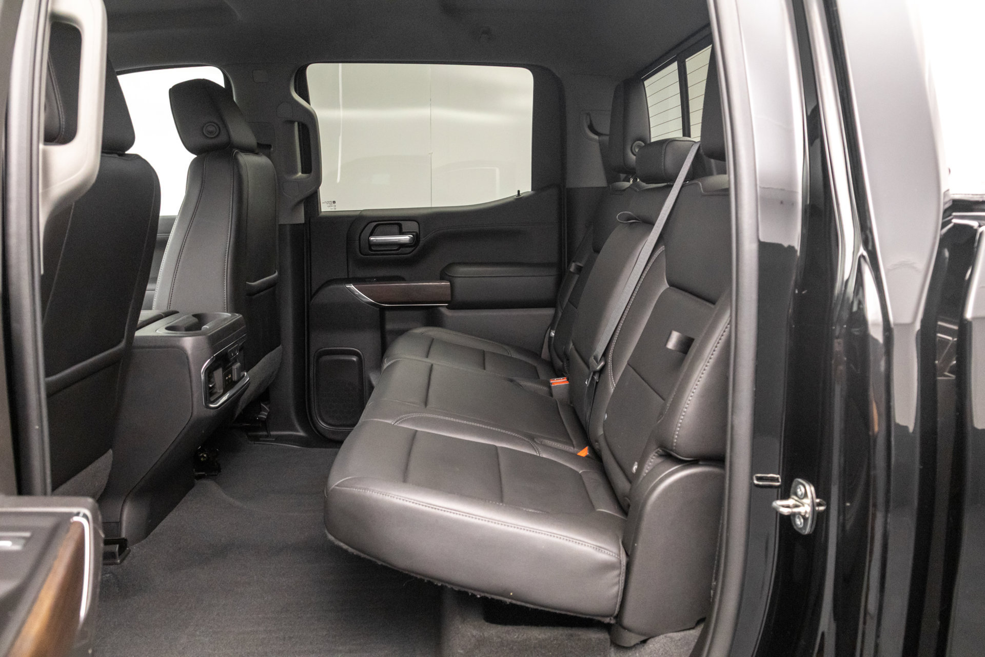 Used 2019 GMC Sierra 1500 SLT w/ SLT Premium Package AWD/4WD image 27