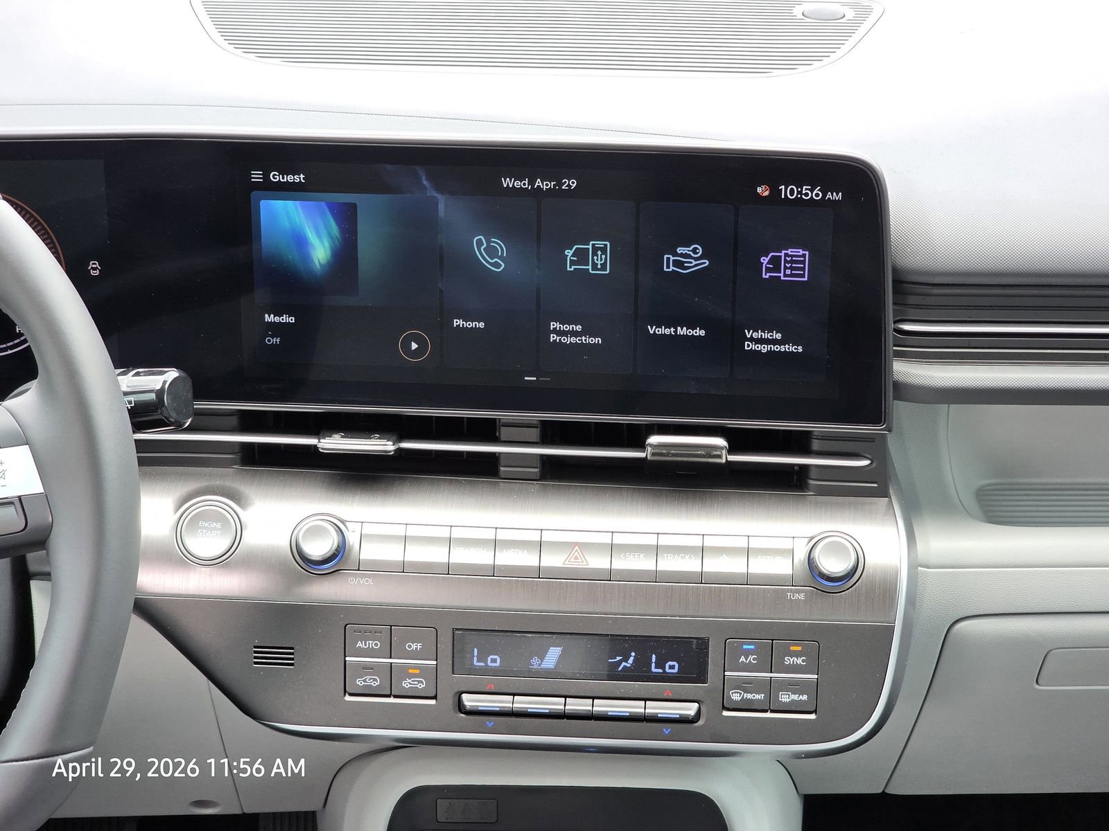 Certified 2025 Hyundai Kona SEL AWD/4WD image 18