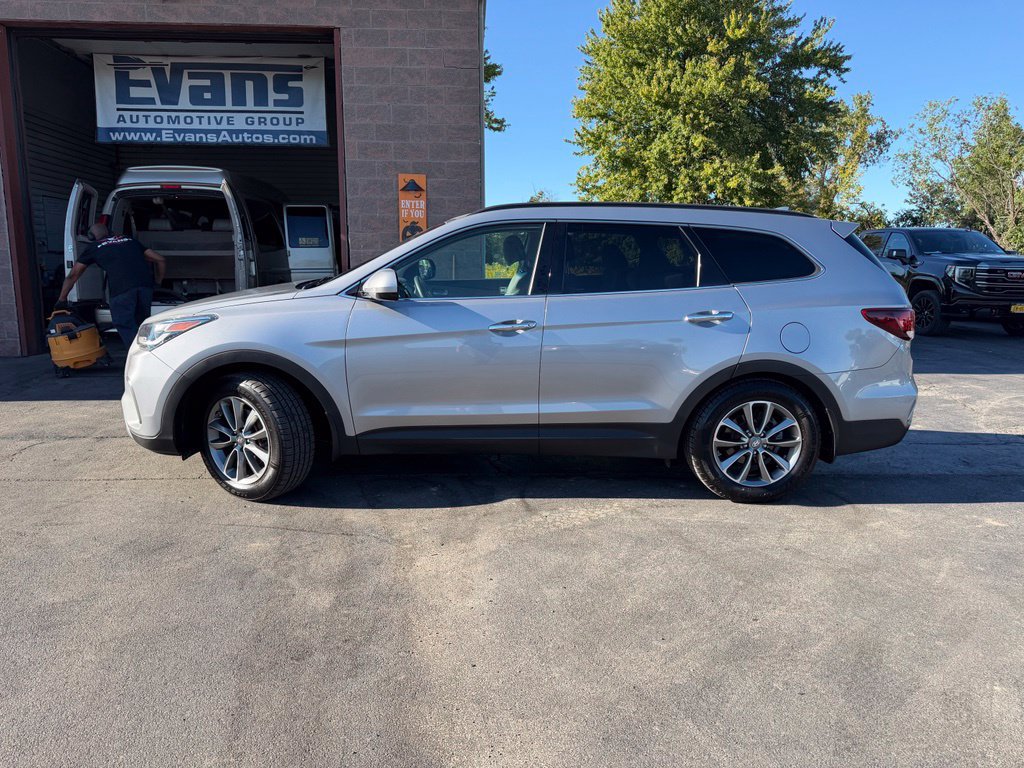 Used 2019 Hyundai Santa Fe XL SE AWD/4WD image 8