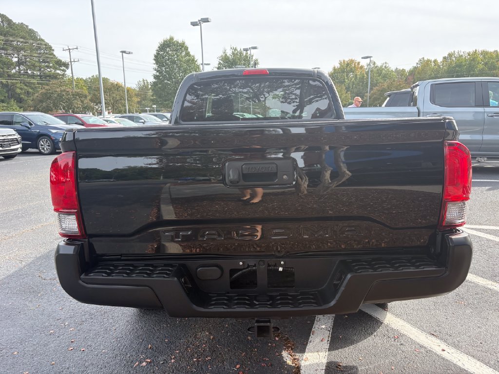 Used 2019 Toyota Tacoma SR w/ Exterior Package AWD/4WD image 13