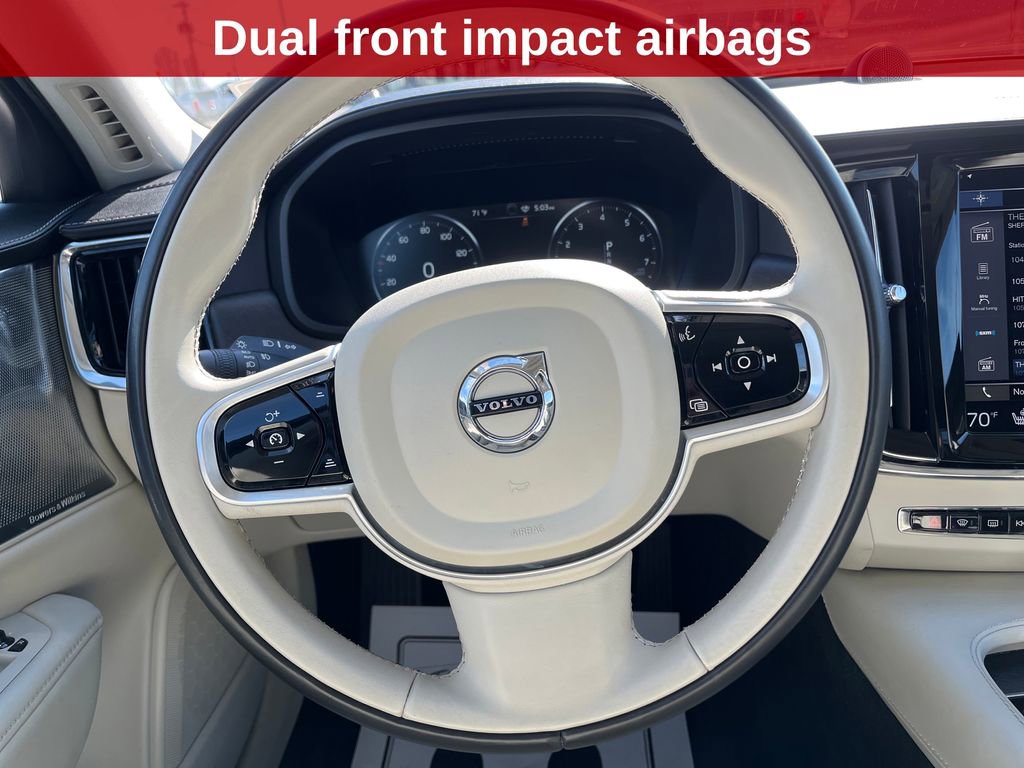 Used 2017 Volvo V90 T6 Cross Country image 19