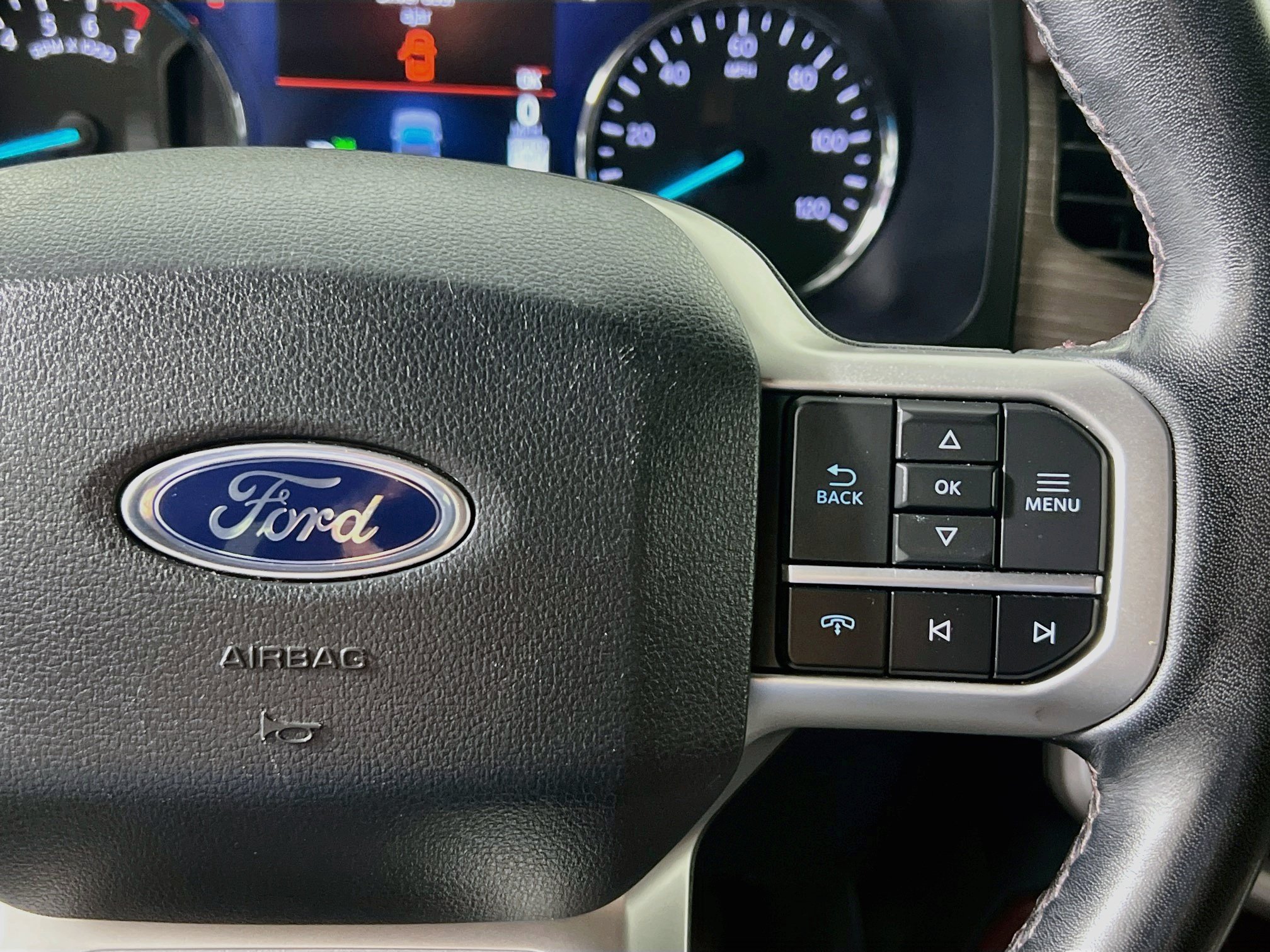 Used 2024 Ford Expedition Limited RWD image 19