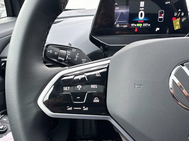 New 2025 Volkswagen ID.4 Pro S AWD/4WD image 17