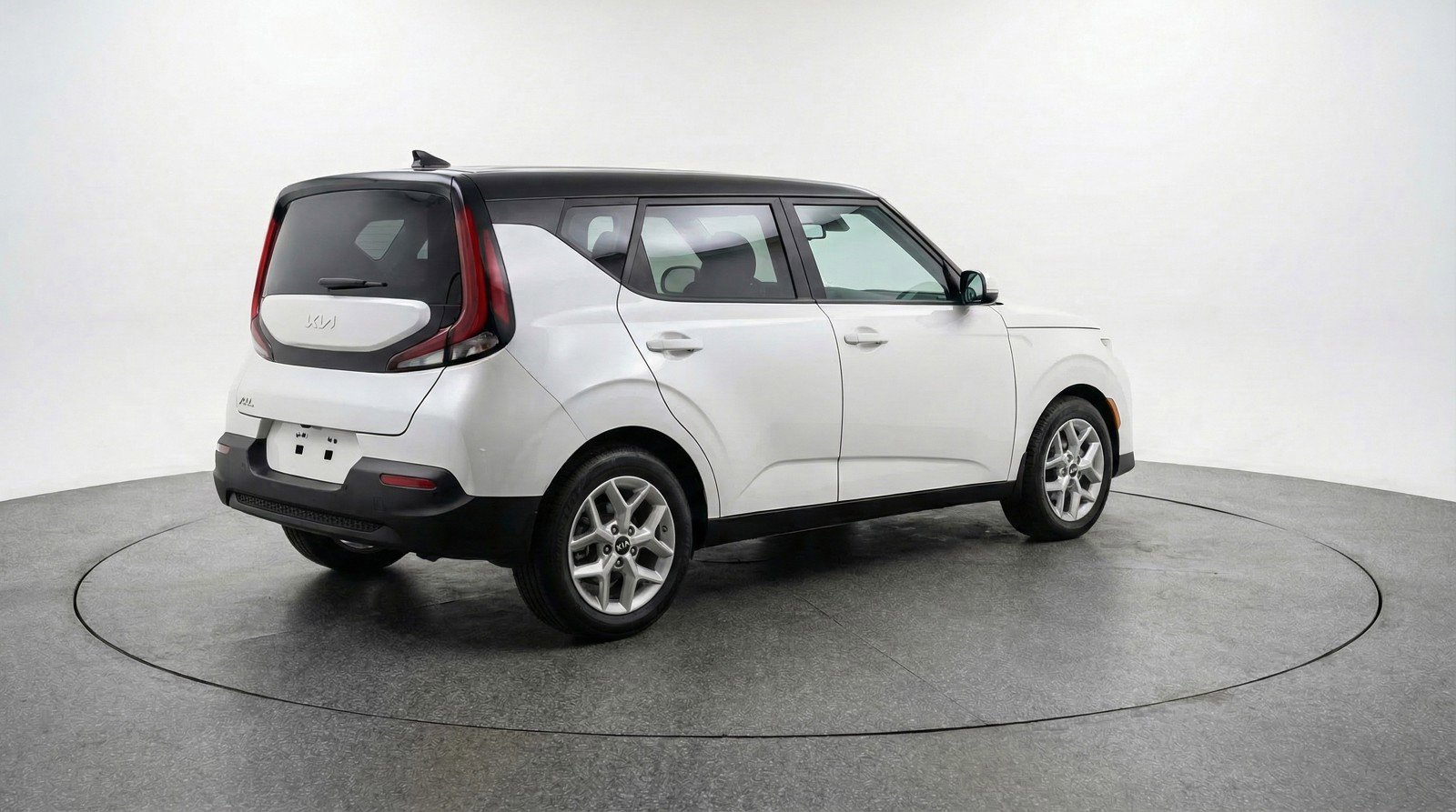 Used 2025 Kia Soul LX w/ LX Technology Package image 9