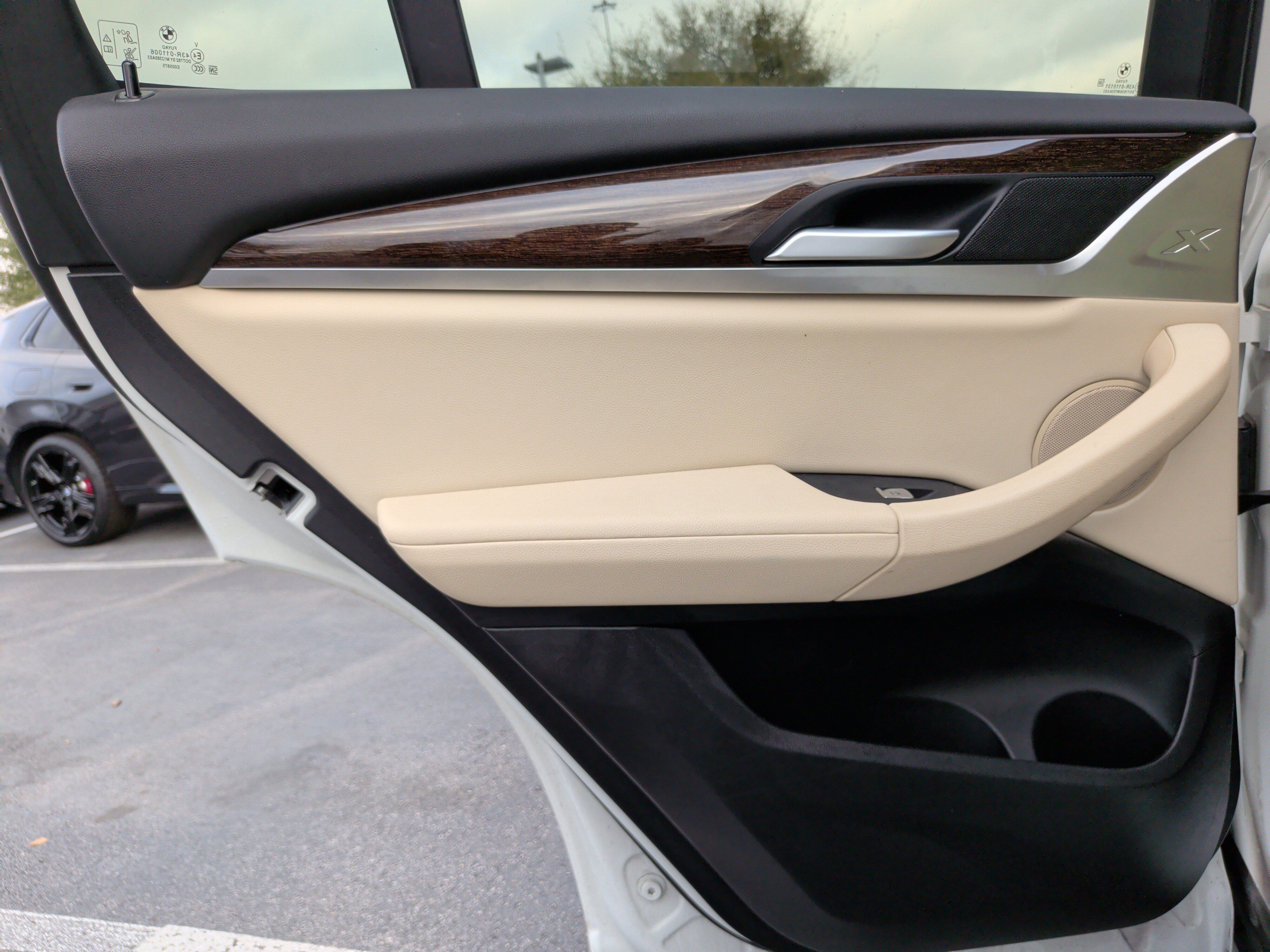 Used 2024 BMW X3 sDrive30i w/ Convenience Package image 37