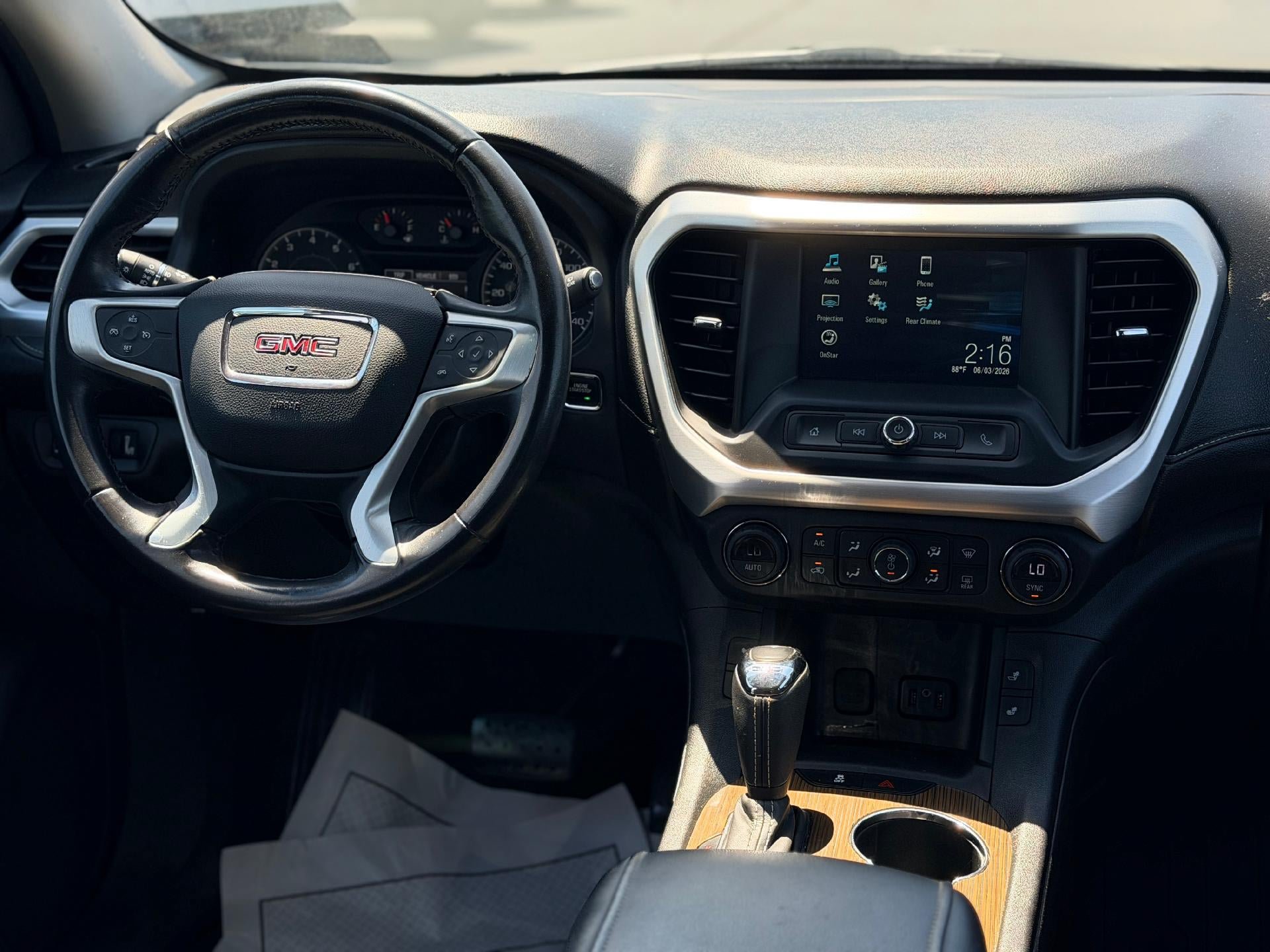 Used 2019 GMC Acadia SLE FWD image 10