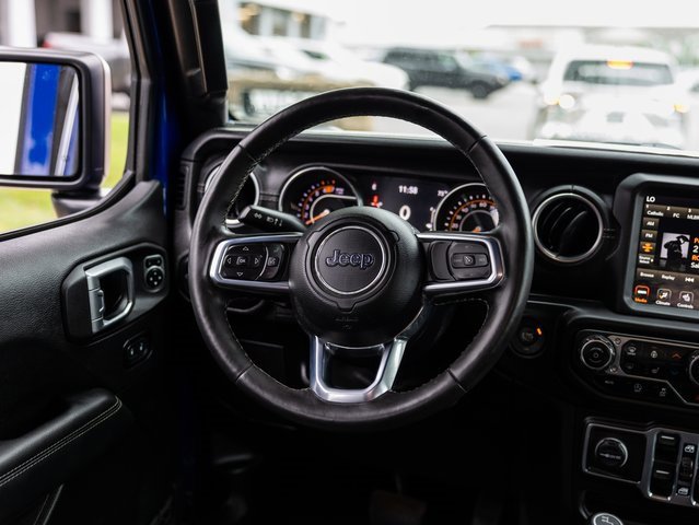 Used 2020 Jeep Wrangler Unlimited Sahara image 12