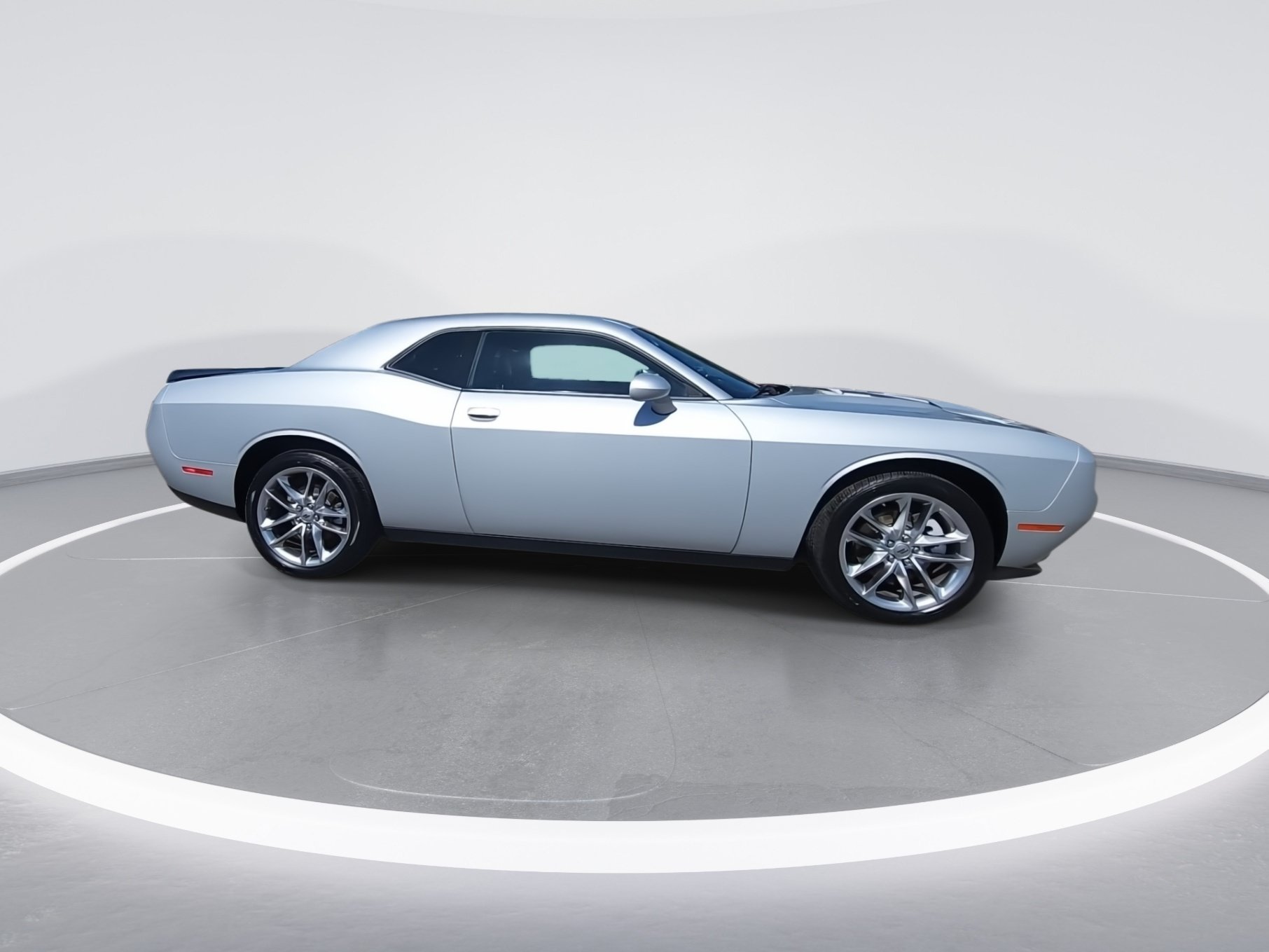 Certified 2023 Dodge Challenger SXT w/ Plus Package AWD/4WD image 9